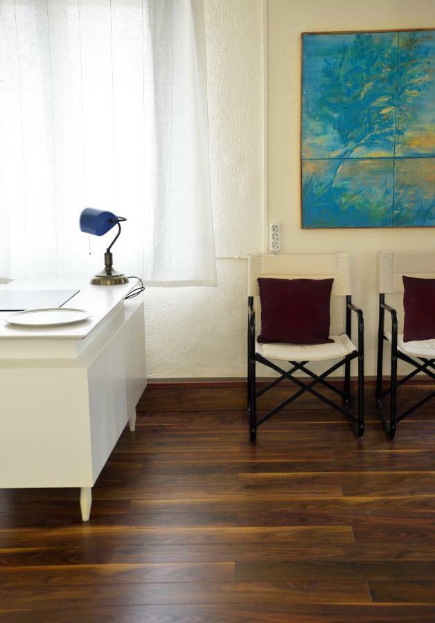 Apartment With Rooftop Terrace & Acropolis View アテネ エクステリア 写真