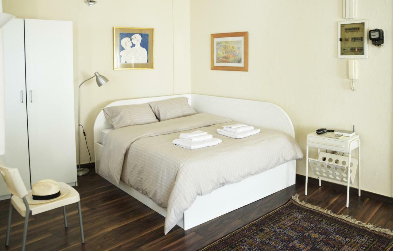 Apartment With Rooftop Terrace & Acropolis View アテネ エクステリア 写真