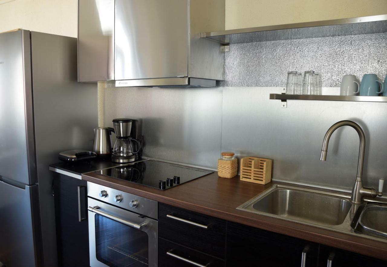 Apartment With Rooftop Terrace & Acropolis View アテネ エクステリア 写真